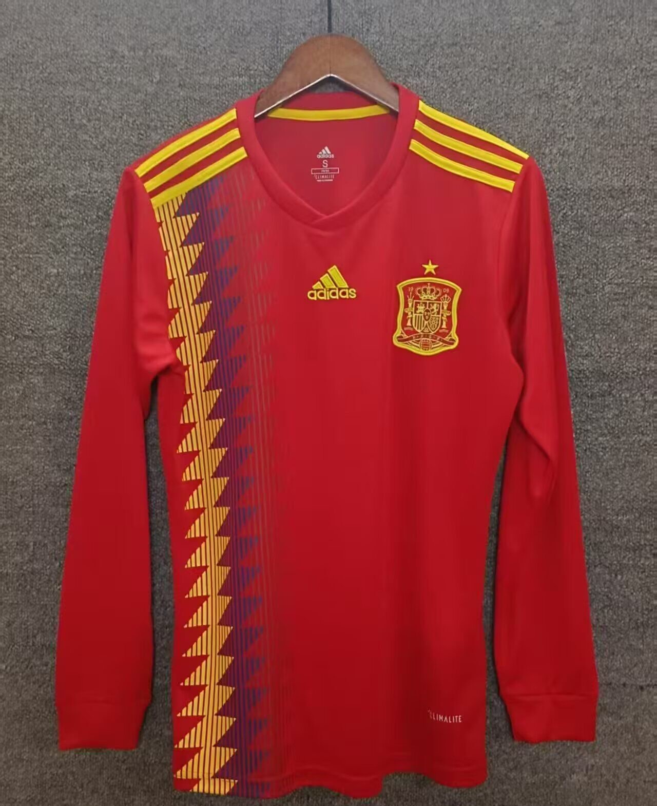 AAA Quality Spain 2018 World Cup Home Long Soccer Jersey